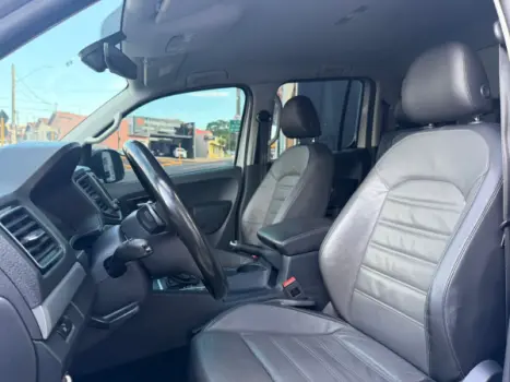 VOLKSWAGEN Amarok 3.0 V6 CABINE DUPLA HIGHLINE 4X4 TURBO INTERCOOLER AUTOM�TICO, Foto 9