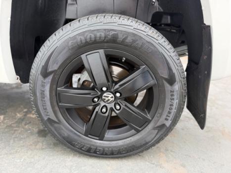 VOLKSWAGEN Amarok 3.0 V6 CABINE DUPLA HIGHLINE 4X4 TURBO INTERCOOLER AUTOM�TICO, Foto 8