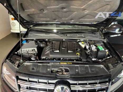 VOLKSWAGEN Amarok 3.0 V6 CABINE DUPLA HIGHLINE 4X4 TURBO INTERCOOLER AUTOM�TICO, Foto 11