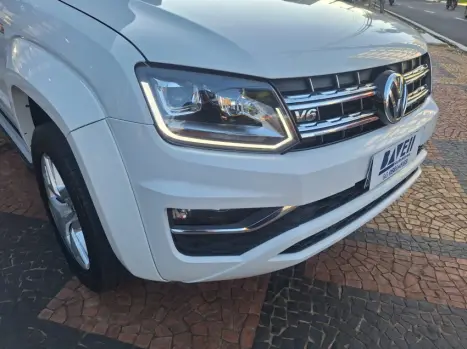 VOLKSWAGEN Amarok 3.0 V6 CABINE DUPLA HIGHLINE 4X4 TURBO INTERCOOLER AUTOM�TICO, Foto 8