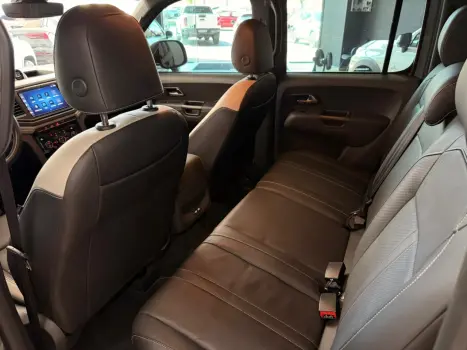 VOLKSWAGEN Amarok 3.0 V6 CABINE DUPLA HIGHLINE 4X4 TURBO INTERCOOLER AUTOM�TICO, Foto 11