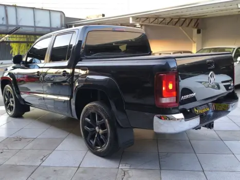 VOLKSWAGEN Amarok 3.0 V6 CABINE DUPLA HIGHLINE 4X4 TURBO INTERCOOLER AUTOM�TICO, Foto 2