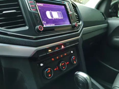 VOLKSWAGEN Amarok 3.0 V6 CABINE DUPLA HIGHLINE 4X4 TURBO INTERCOOLER AUTOM�TICO, Foto 11