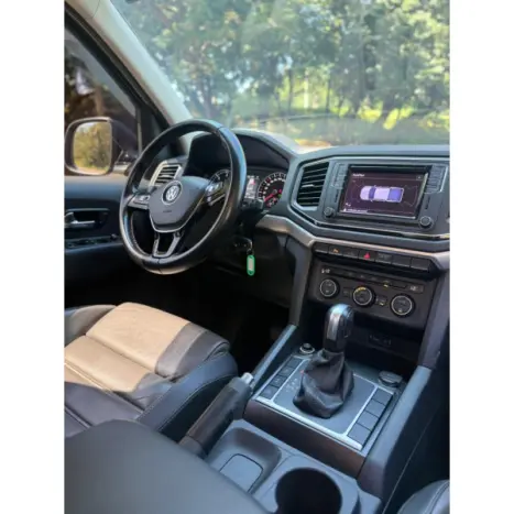 VOLKSWAGEN Amarok 3.0 V6 CABINE DUPLA COMFORT 4X4 TURBO INTERCOOLER AUTOM�TICO, Foto 5