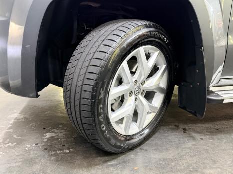 VOLKSWAGEN Amarok 3.0 V6 CABINE DUPLA HIGHLINE 4X4 TURBO INTERCOOLER AUTOM�TICO, Foto 14