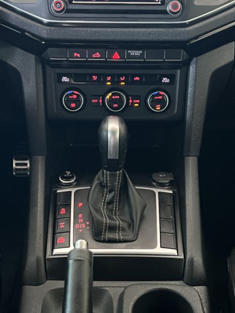 VOLKSWAGEN Amarok 3.0 V6 CABINE DUPLA HIGHLINE EXTREME 4X4 TURBO INTERCOOLER AUTOM�TICO, Foto 4