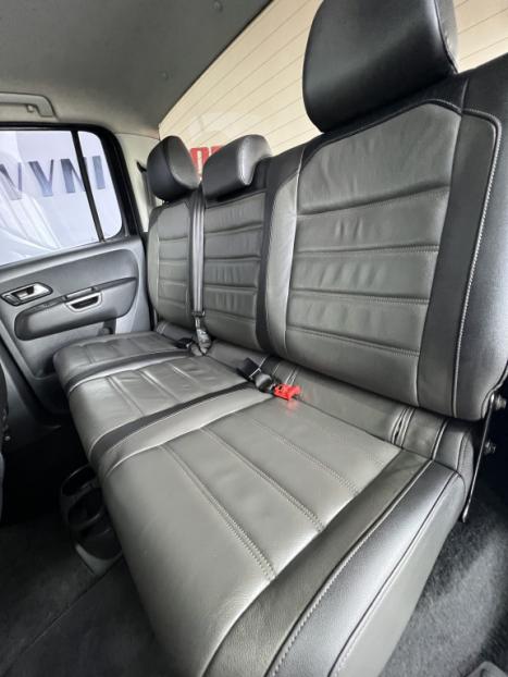 VOLKSWAGEN Amarok 3.0 V6 CABINE DUPLA HIGHLINE 4X4 TURBO INTERCOOLER AUTOM�TICO, Foto 6