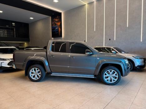 VOLKSWAGEN Amarok 3.0 V6 CABINE DUPLA HIGHLINE 4X4 TURBO INTERCOOLER AUTOM�TICO, Foto 3