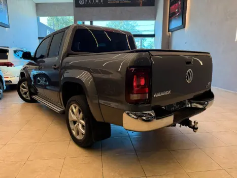VOLKSWAGEN Amarok 3.0 V6 CABINE DUPLA HIGHLINE 4X4 TURBO INTERCOOLER AUTOM�TICO, Foto 5