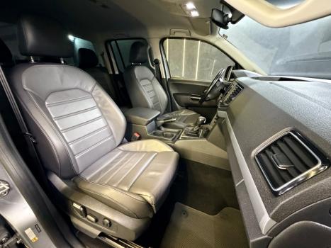 VOLKSWAGEN Amarok 3.0 V6 CABINE DUPLA HIGHLINE 4X4 TURBO INTERCOOLER AUTOM�TICO, Foto 14