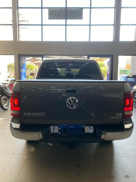VOLKSWAGEN Amarok 3.0 V6 CABINE DUPLA HIGHLINE 4X4 TURBO INTERCOOLER AUTOM�TICO, Foto 4