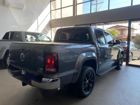 VOLKSWAGEN Amarok 3.0 V6 CABINE DUPLA HIGHLINE 4X4 TURBO INTERCOOLER AUTOM�TICO, Foto 6