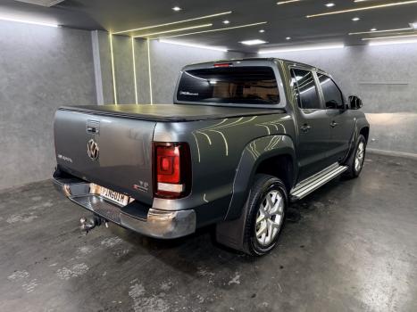 VOLKSWAGEN Amarok 3.0 V6 CABINE DUPLA HIGHLINE 4X4 TURBO INTERCOOLER AUTOM�TICO, Foto 6
