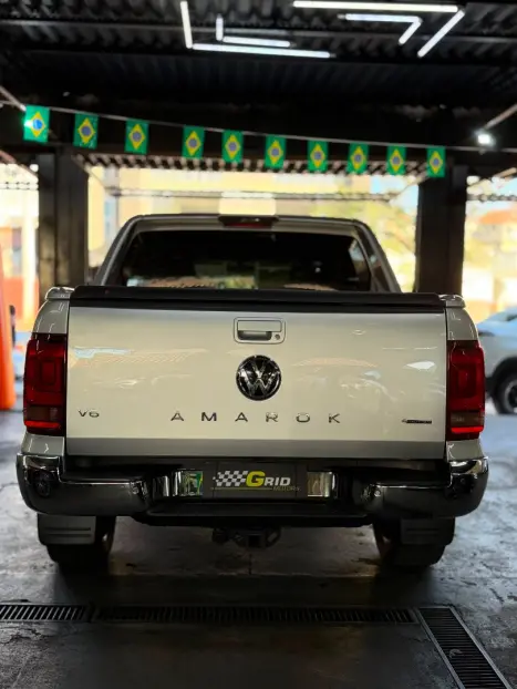 VOLKSWAGEN Amarok 3.0 V6 CABINE DUPLA HIGHLINE EXTREME 4X4 TURBO INTERCOOLER AUTOM�TICO, Foto 8