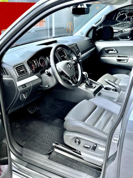 VOLKSWAGEN Amarok 3.0 V6 CABINE DUPLA HIGHLINE 4X4 TURBO INTERCOOLER AUTOM�TICO, Foto 2