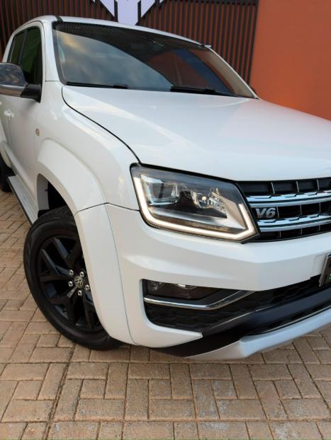 VOLKSWAGEN Amarok 3.0 V6 CABINE DUPLA HIGHLINE 4X4 TURBO INTERCOOLER AUTOM�TICO, Foto 2