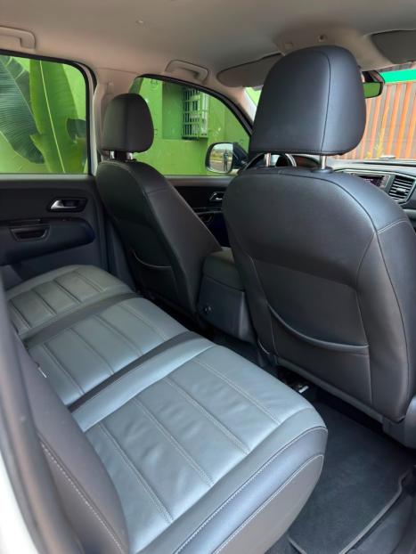 VOLKSWAGEN Amarok 3.0 V6 CABINE DUPLA HIGHLINE 4X4 TURBO INTERCOOLER AUTOM�TICO, Foto 14