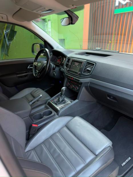 VOLKSWAGEN Amarok 3.0 V6 CABINE DUPLA HIGHLINE 4X4 TURBO INTERCOOLER AUTOM�TICO, Foto 15