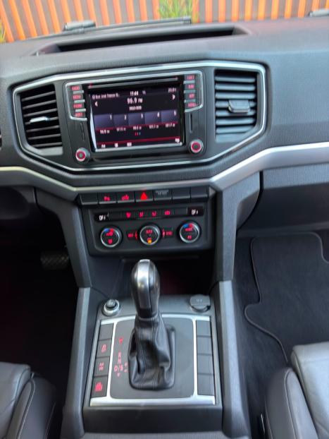VOLKSWAGEN Amarok 3.0 V6 CABINE DUPLA HIGHLINE 4X4 TURBO INTERCOOLER AUTOM�TICO, Foto 17