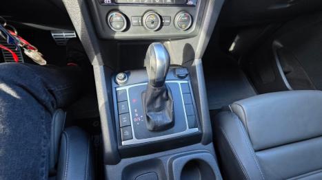 VOLKSWAGEN Amarok 3.0 V6 CABINE DUPLA HIGHLINE 4X4 TURBO INTERCOOLER AUTOM�TICO, Foto 5