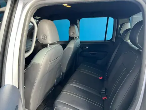 VOLKSWAGEN Amarok 3.0 V6 CABINE DUPLA HIGHLINE EXTREME 4X4 TURBO INTERCOOLER AUTOM�TICO, Foto 14