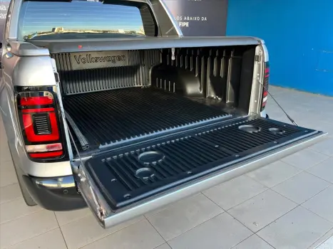VOLKSWAGEN Amarok 3.0 V6 CABINE DUPLA HIGHLINE EXTREME 4X4 TURBO INTERCOOLER AUTOM�TICO, Foto 15