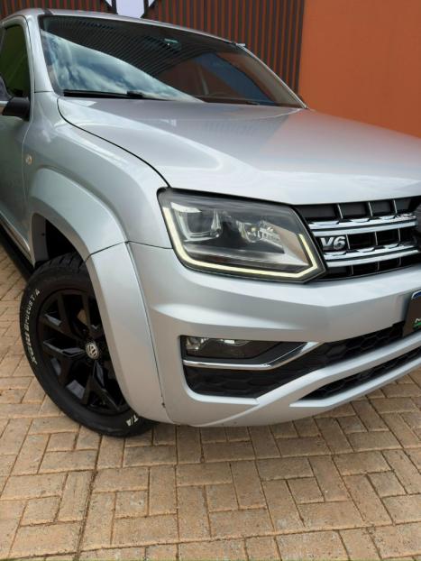 VOLKSWAGEN Amarok 3.0 V6 CABINE DUPLA HIGHLINE 4X4 TURBO INTERCOOLER AUTOM�TICO, Foto 2