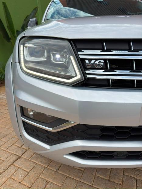 VOLKSWAGEN Amarok 3.0 V6 CABINE DUPLA HIGHLINE 4X4 TURBO INTERCOOLER AUTOM�TICO, Foto 3