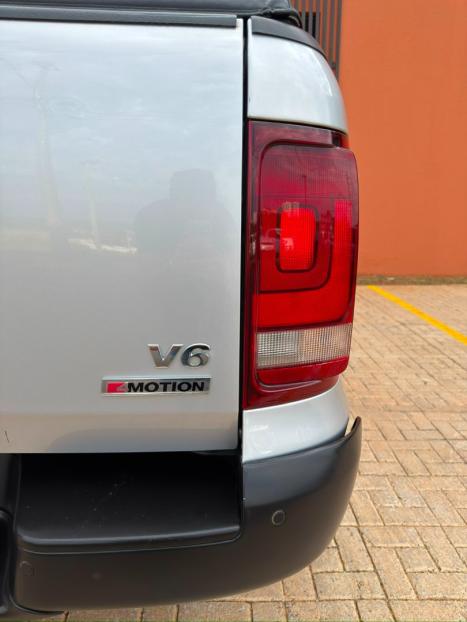 VOLKSWAGEN Amarok 3.0 V6 CABINE DUPLA HIGHLINE 4X4 TURBO INTERCOOLER AUTOM�TICO, Foto 9