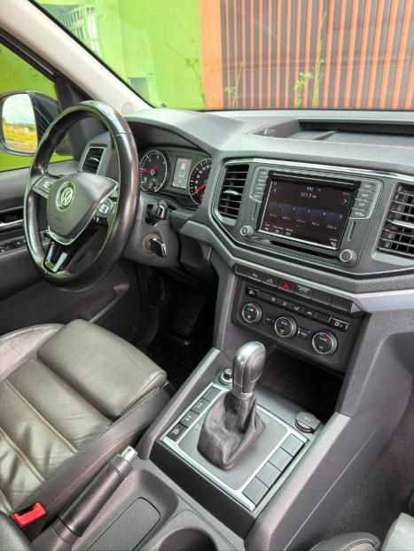 VOLKSWAGEN Amarok 3.0 V6 CABINE DUPLA HIGHLINE 4X4 TURBO INTERCOOLER AUTOM�TICO, Foto 17