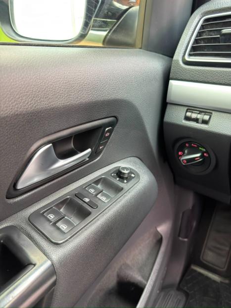 VOLKSWAGEN Amarok 3.0 V6 CABINE DUPLA HIGHLINE 4X4 TURBO INTERCOOLER AUTOM�TICO, Foto 20