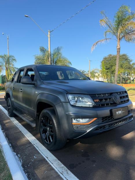 VOLKSWAGEN Amarok 3.0 V6 CABINE DUPLA HIGHLINE 4X4 TURBO INTERCOOLER AUTOM�TICO, Foto 5