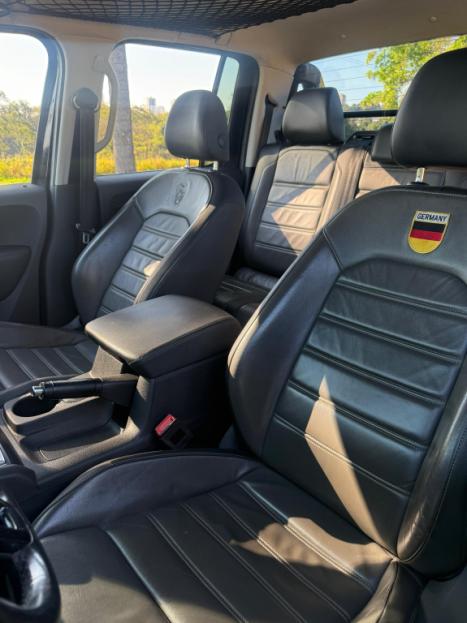 VOLKSWAGEN Amarok 3.0 V6 CABINE DUPLA HIGHLINE 4X4 TURBO INTERCOOLER AUTOM�TICO, Foto 9