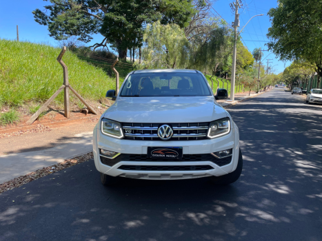 VOLKSWAGEN Amarok 3.0 V6 CABINE DUPLA HIGHLINE 4X4 TURBO INTERCOOLER AUTOM�TICO, Foto 2