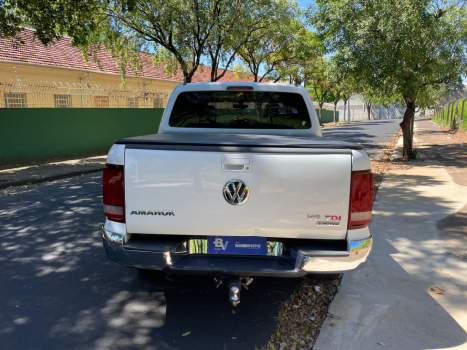 VOLKSWAGEN Amarok 3.0 V6 CABINE DUPLA HIGHLINE 4X4 TURBO INTERCOOLER AUTOM�TICO, Foto 5
