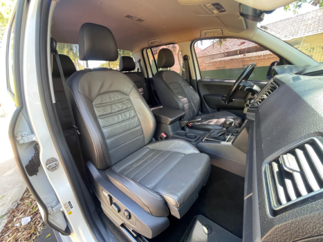 VOLKSWAGEN Amarok 3.0 V6 CABINE DUPLA HIGHLINE 4X4 TURBO INTERCOOLER AUTOM�TICO, Foto 16