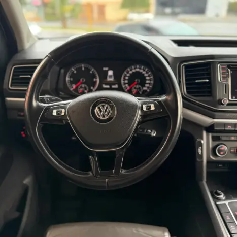 VOLKSWAGEN Amarok 3.0 V6 CABINE DUPLA HIGHLINE 4X4 TURBO INTERCOOLER AUTOMÁTICO, Foto 14