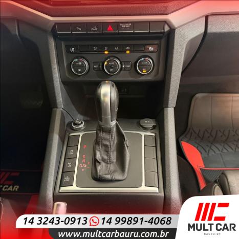 VOLKSWAGEN Amarok 3.0 V6 CABINE DUPLA HIGHLINE 4X4 TURBO INTERCOOLER AUTOMÁTICO, Foto 12