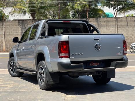 VOLKSWAGEN Amarok 3.0 V6 CABINE DUPLA COMFORT 4X4 TURBO INTERCOOLER AUTOMÁTICO, Foto 3