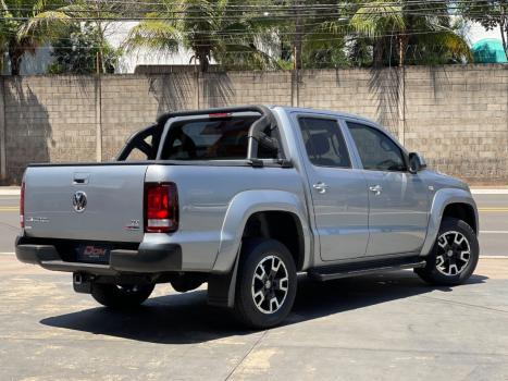 VOLKSWAGEN Amarok 3.0 V6 CABINE DUPLA COMFORT 4X4 TURBO INTERCOOLER AUTOMÁTICO, Foto 5