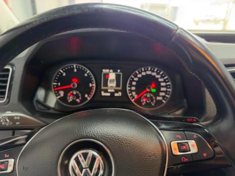 VOLKSWAGEN Amarok 3.0 V6 CABINE DUPLA HIGHLINE 4X4 TURBO INTERCOOLER AUTOMÁTICO, Foto 15