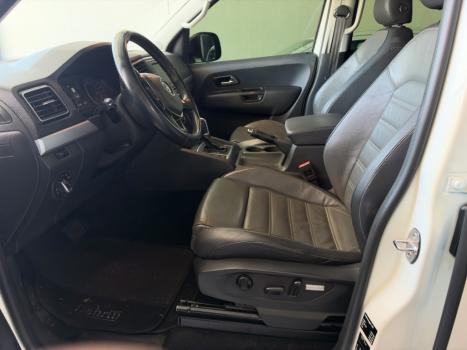 VOLKSWAGEN Amarok 3.0 V6 CABINE DUPLA HIGHLINE 4X4 TURBO INTERCOOLER AUTOMÁTICO, Foto 17