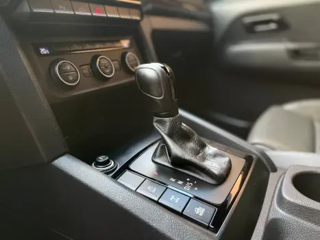 VOLKSWAGEN Amarok , Foto 14