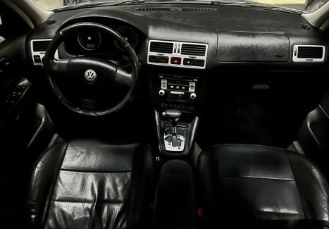 VOLKSWAGEN Bora 2.0 4P COMFORTLINE AUTOM�TICO, Foto 8