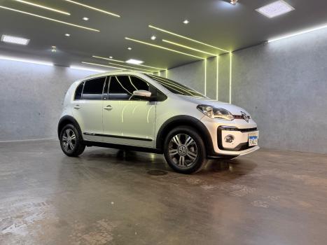 VOLKSWAGEN Cross UP 1.0 12V 4P FLEX, Foto 4