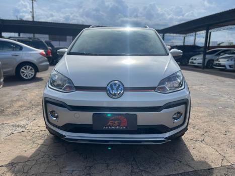 VOLKSWAGEN Cross UP 1.0 12V 4P TSI FLEX, Foto 2