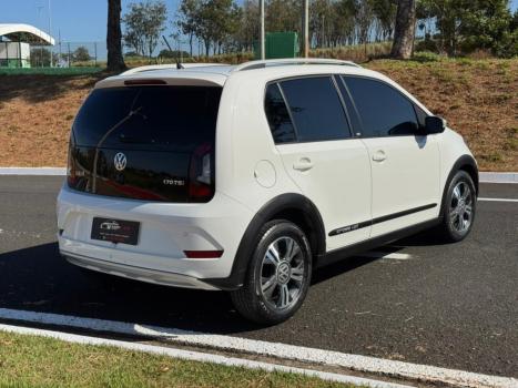 VOLKSWAGEN Cross UP 1.0 12V 4P TSI FLEX, Foto 6