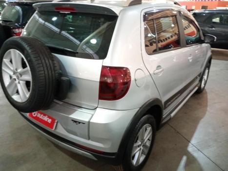 VOLKSWAGEN Crossfox 1.6 4P FLEX, Foto 9 VOLKSWAGEN Crossfox 1.6 4P FLEX, Foto 9