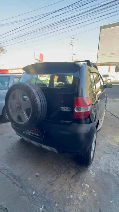 VOLKSWAGEN Crossfox 1.6 4P FLEX, Foto 13 VOLKSWAGEN Crossfox 1.6 4P FLEX, Foto 13