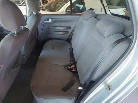 VOLKSWAGEN Crossfox 1.6 4P FLEX, Foto 6